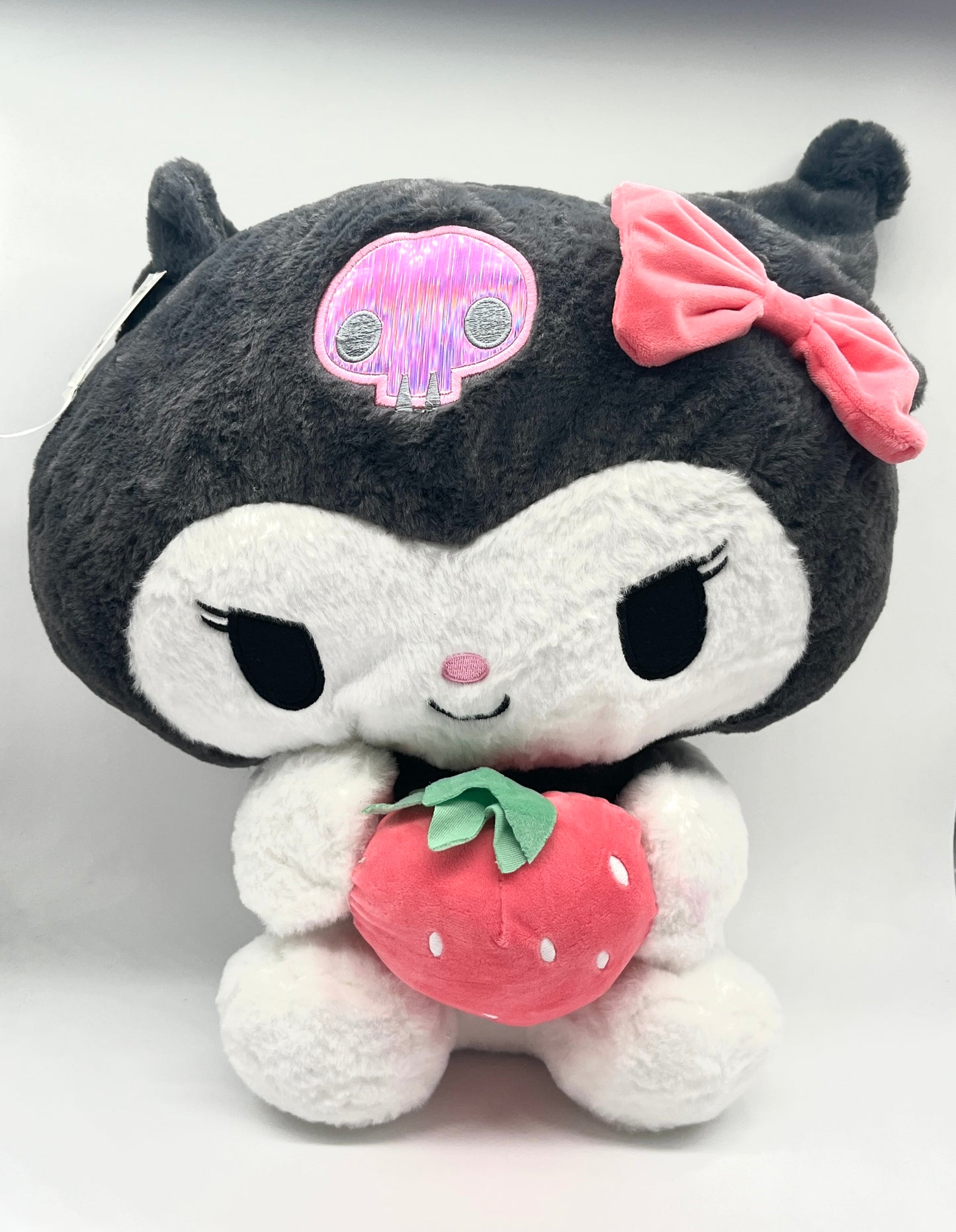 MUNECO KUROMI CON FRUTILLA ACCESRIO WA211