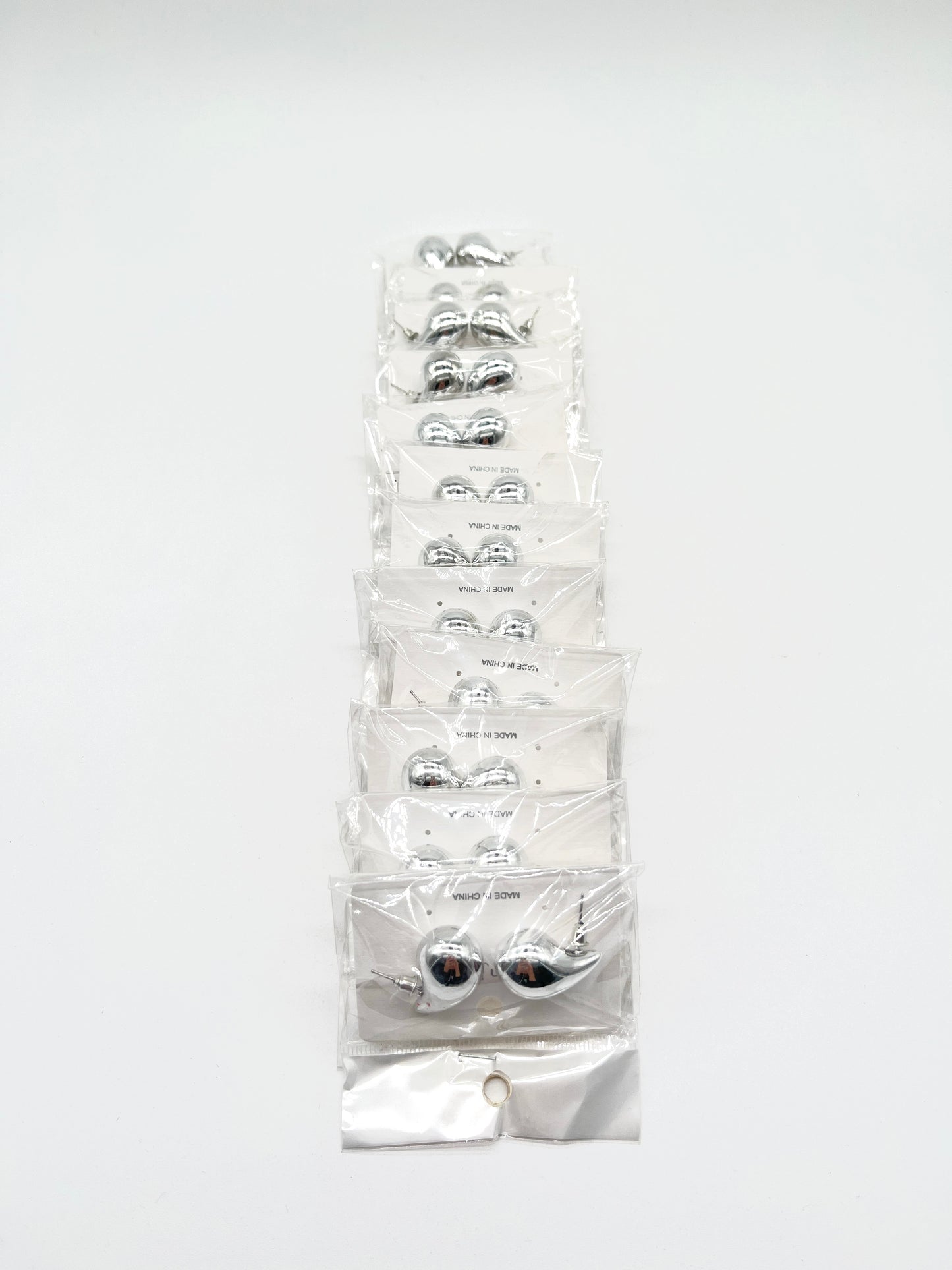 TIRA DE 12 ARITOS FASHION JEWELRY AF-12822 一包