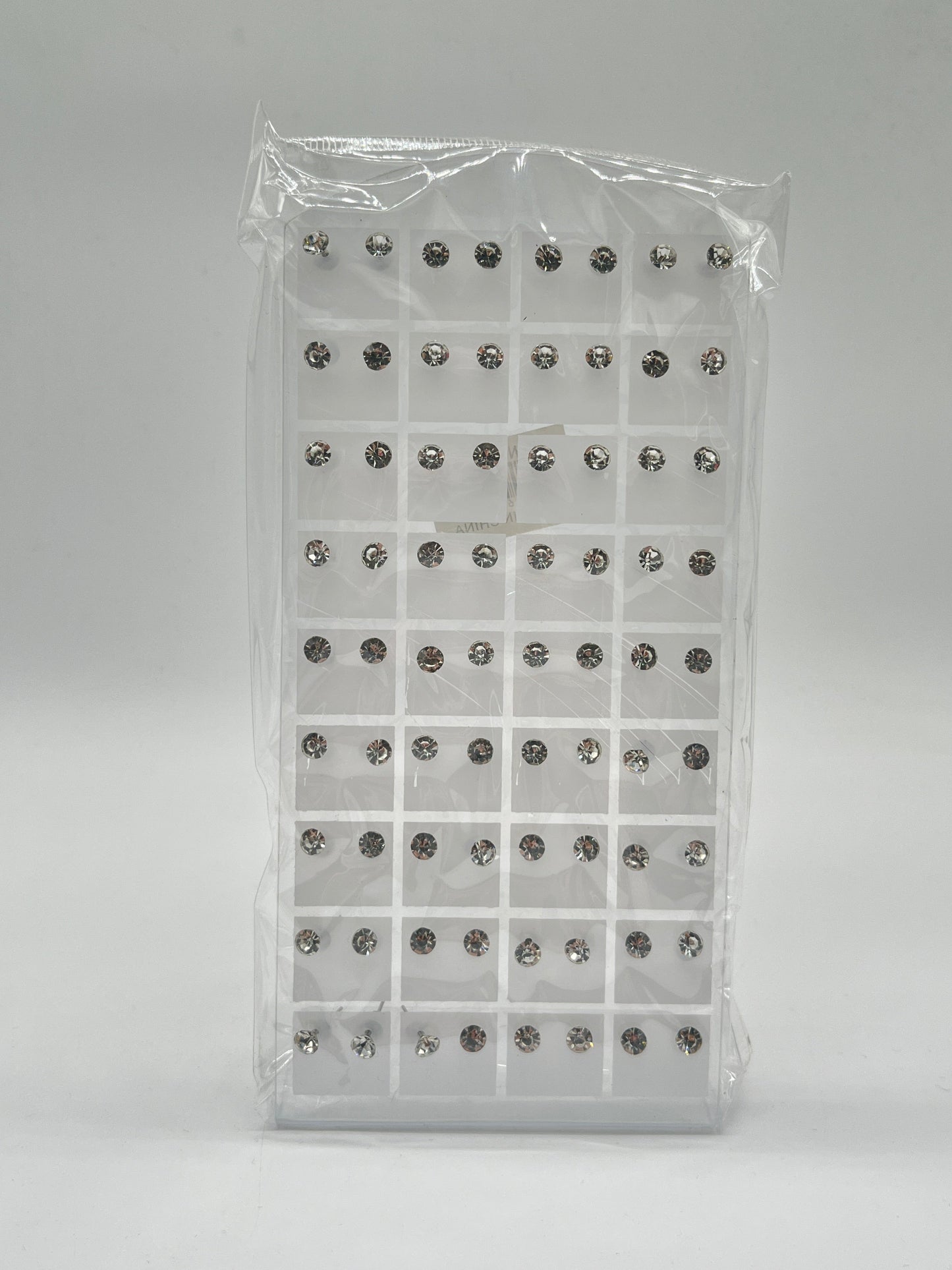 36 PARES DE ARITOS DIAMANTE AF-12131