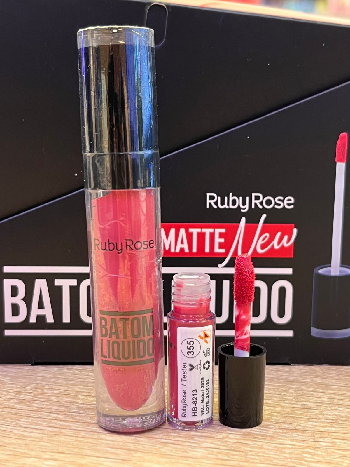 BATOM LIQUIDO MATTE RUBY ROSE HB-8213