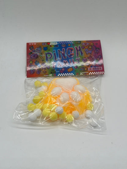 SQUEEZE PINCH FAMILY HUELLA PELOS GRANDE A201914