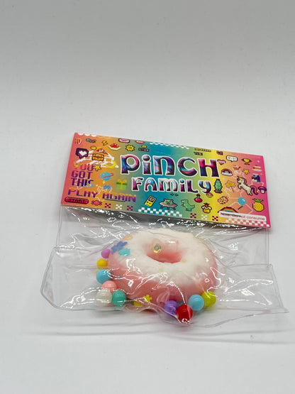 SQUEEZE PINCH FAMILY DONA CHICA A201917