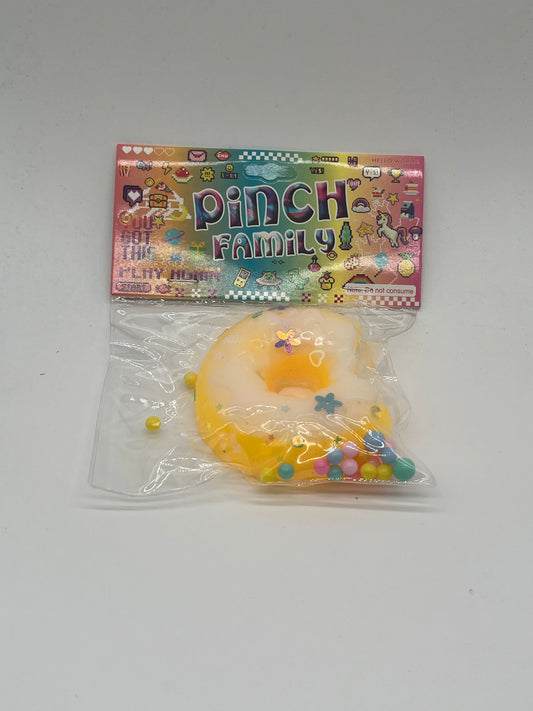 SQUEEZE PINCH FAMILY DONA GRANDE A201924