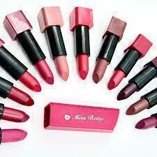 MISS BETTY BEAUTY KISS LABIO K3718