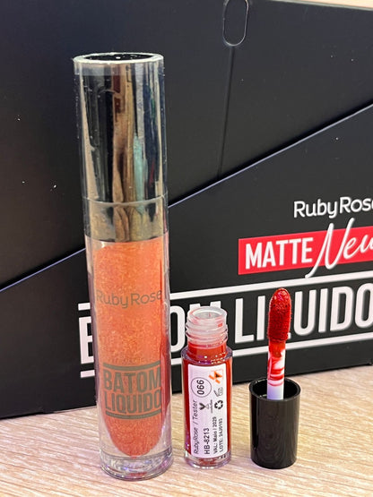 BATOM LIQUIDO MATTE RUBY ROSE HB-8213