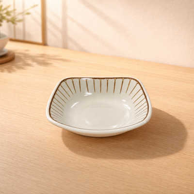 100% MELAMINA PLATO CUADRADO 11.5CM SD302L